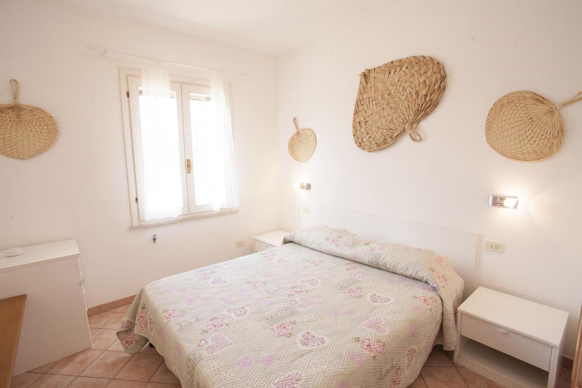 Appartamenti Villa Anna - Goelba กาโปลิเวรี ภายนอก รูปภาพ
